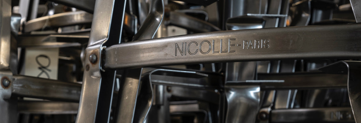 NICOLLE CHAIR（ニコル・チェア）